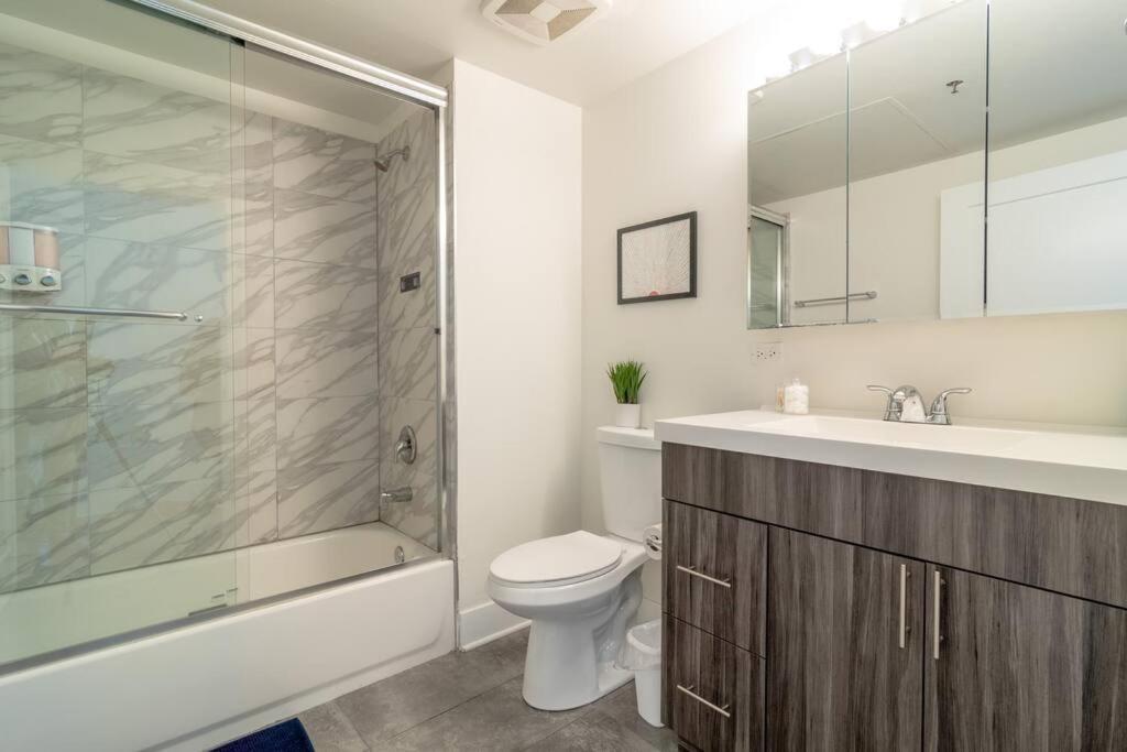 Chicago 2Br Suite Perfect For Convention And Business Trips Near Mccormick Place, Arena, Soldier Field And Grant Park Exterior photo